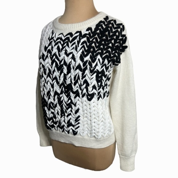 Zara black white and ivory angora blend sweater size M - Picture 3 of 8